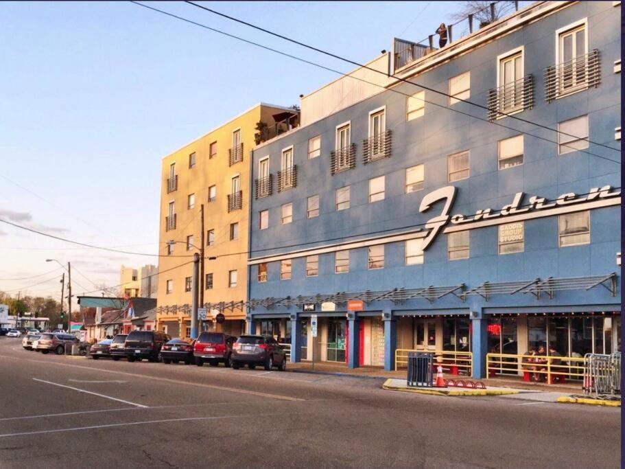 Short Walk To Jsu Stadium, Hospitals, And Bars In Fondren Jackson Extérieur photo